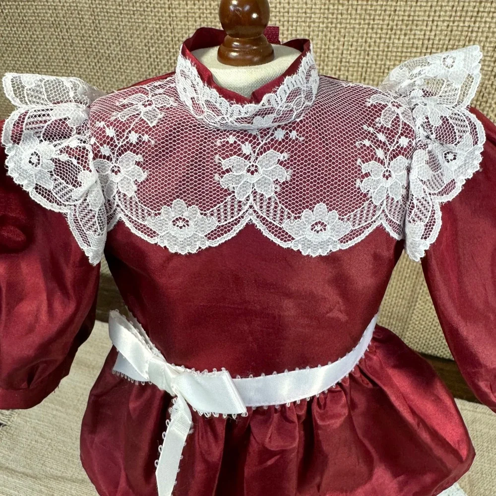 Pleasant Company American Girl Samantha Cranberry Christmas Dress Ribbon Tights - Picture 10 of 11